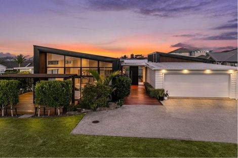 Photo of property in 186 Wainui Road, Silverdale, 0932