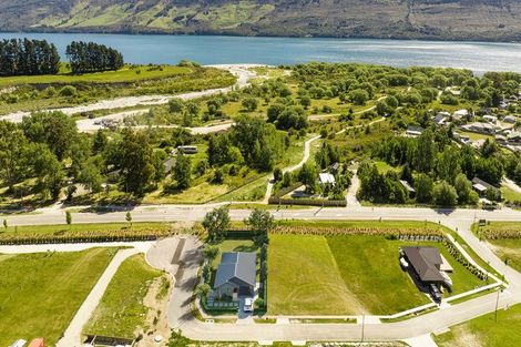 Photo of property in 8 Buckler Burn Street, Glenorchy, 9372