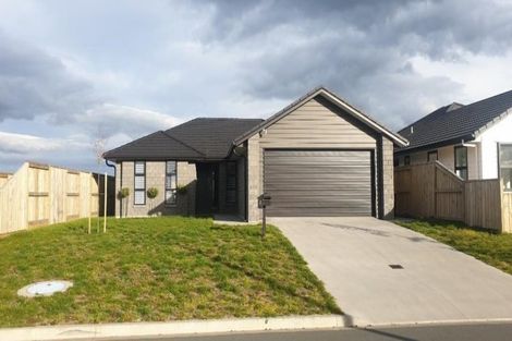 Photo of property in 4 Monaro Place, Papamoa, 3118