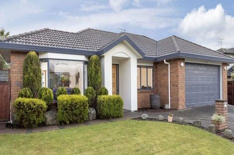 Photo of property in 10 Shankill Place, East Tamaki, Auckland, 2013