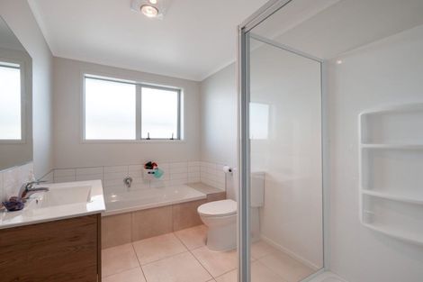 Photo of property in 5 Parkside Mews, Papamoa, 3118