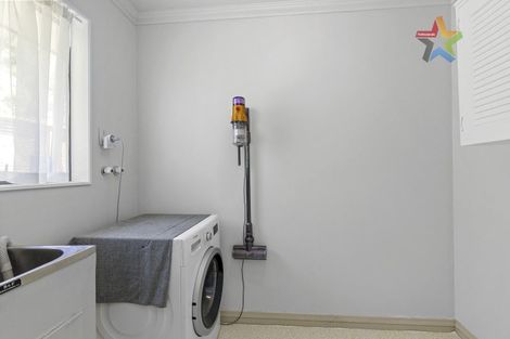 Photo of property in 37 Mawson Street, Waiwhetu, Lower Hutt, 5010