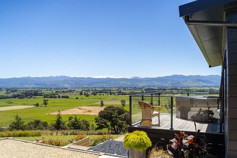 Photo of property in 12 Airstrip Ridge Road, Parkvale, Carterton, 5792