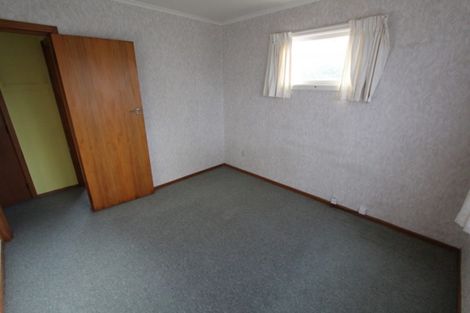 Photo of property in 32 Pohutukawa Drive, Tokoroa, 3420