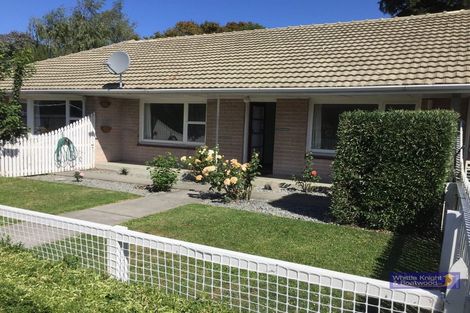 Photo of property in 4/9a Curletts Road, Sockburn, Christchurch, 8042