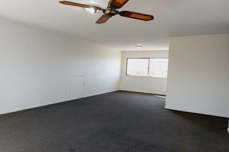 Photo of property in 17 Hamish Place, Sunnyhills, Auckland, 2010