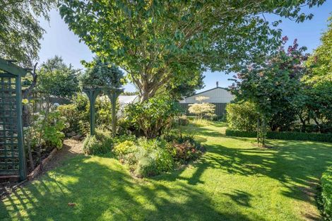 Photo of property in 65 Kilmarnock Street, Wallacetown, 9816