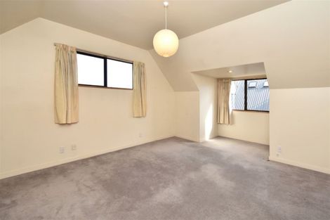 Photo of property in 2/23 Hamilton Avenue, Ilam, Christchurch, 8041