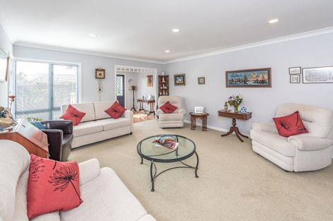 Photo of property in 12 Perrett Drive, Otamatea, Whanganui, 4500