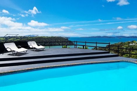 Photo of property in 4 Kotare Place, Sandspit, Warkworth, 0982