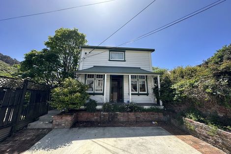 Photo of property in 32 Ascot Street, Thorndon, Wellington, 6011