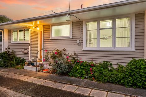 Photo of property in 4/6 Ruahine Street, Trentham, Upper Hutt, 5018