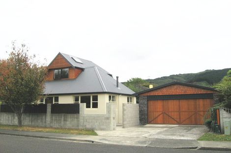 Photo of property in 1 Matuku Street, Heretaunga, Upper Hutt, 5018