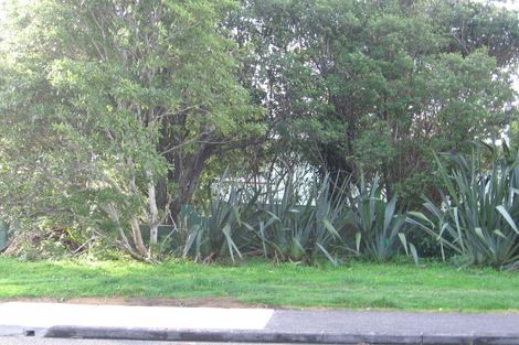 Photo of property in 108 Wharf Road, Te Atatu Peninsula, Auckland, 0610