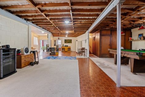 Photo of property in 11 Hillcrest Avenue, Hillcrest, Auckland, 0627