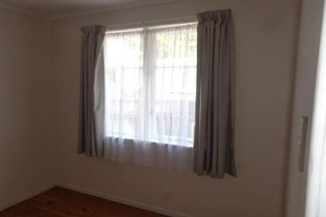 Photo of property in 2/42 Lincoln Road, Henderson, Auckland, 0610