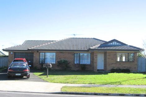 Photo of property in 21 Sandwick Drive, Weymouth, Auckland, 2103