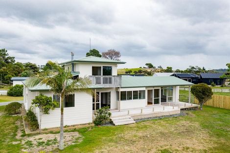 Photo of property in 60 Moir Point Road, Mangawhai Heads, Mangawhai, 0505