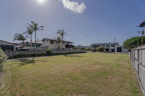 Photo of property in 7a Bruce Street, Whitianga, 3510