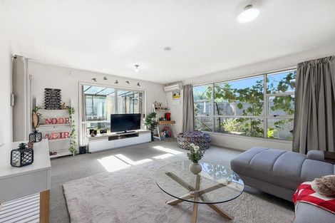 Photo of property in 2/59 Gardiners Road, Bishopdale, Christchurch, 8051