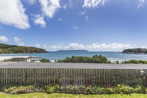 Photo of property in 12 Beach Road, Titahi Bay, Porirua, 5022