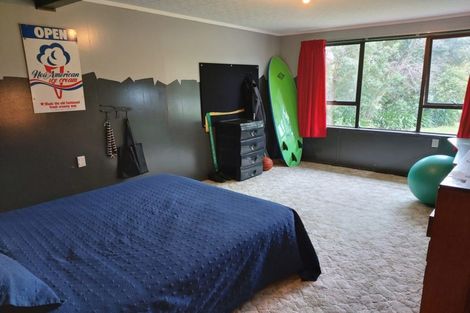 Photo of property in 206 Hurndall Street West, Maungaturoto, 0520