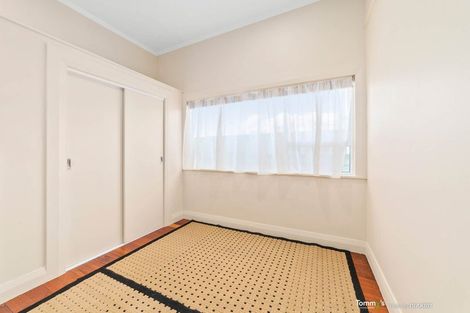 Photo of property in 174 Rongotai Road, Kilbirnie, Wellington, 6022