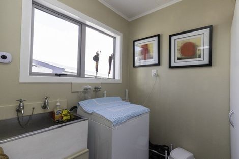 Photo of property in 10 Thames Road, Paeroa, 3600