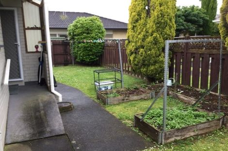 Photo of property in 3/56 East Street, Papakura, 2110