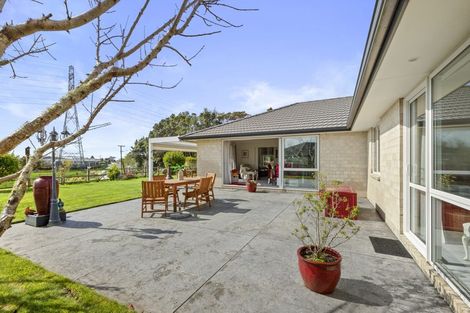 Photo of property in 476 Mangorei Road, Highlands Park, New Plymouth, 4312