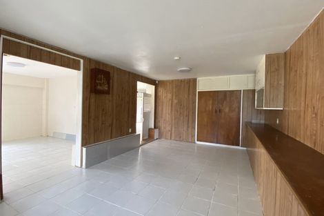 Photo of property in 72 Botany Road, Botany Downs, Auckland, 2010