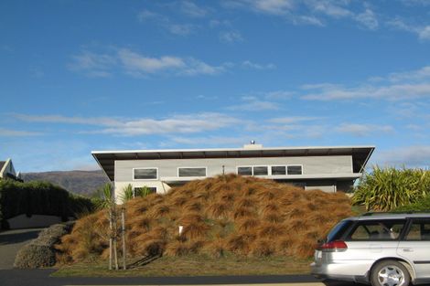 Photo of property in 16 Allenby Place, Wanaka, 9305