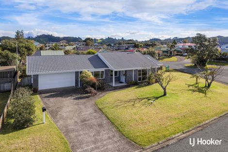 Photo of property in 7 Hereford Place, Waihi Beach, 3611