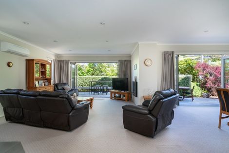 Photo of property in 1/745 Acacia Bay Road, Acacia Bay, Taupo, 3330