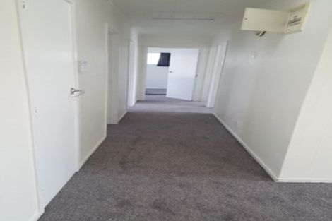Photo of property in 10 St Margaret Place, West Harbour, Auckland, 0618