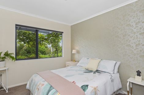Photo of property in 2 Cashmere Way, Welcome Bay, Tauranga, 3112
