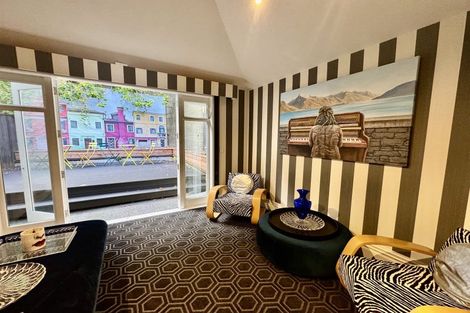 Photo of property in 322 Oriental Parade, Oriental Bay, Wellington, 6011