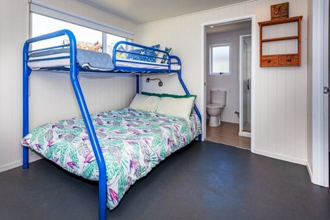 Photo of property in 302b Given Avenue, Whangamata, 3620