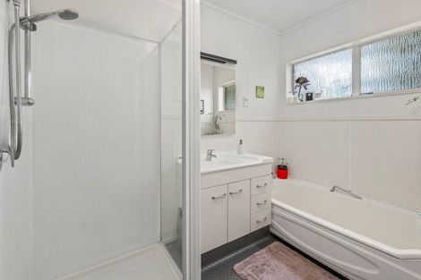 Photo of property in 16b Carter Drive, Pomare, Rotorua, 3015