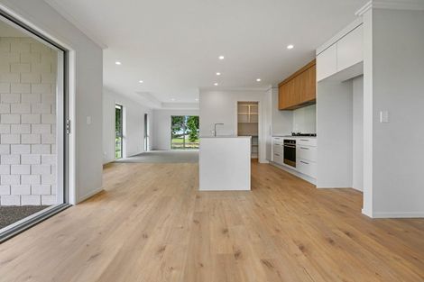 Photo of property in 102 Fairway Drive, Morrinsville, 3300