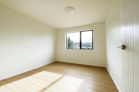 Photo of property in 3/2c Blanc Road, Silverdale, 0932