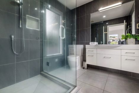 Photo of property in 58 Maxwelton Drive, Mairangi Bay, Auckland, 0630