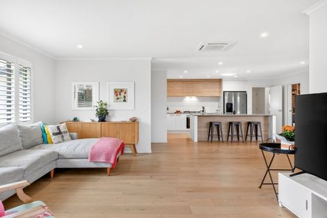 Photo of property in 4 Taylor Street, Cambridge, 3434