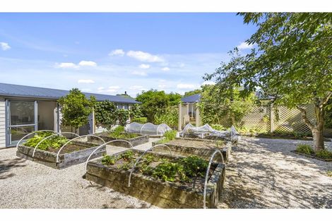 Photo of property in 723 Christchurch Akaroa Road, Tai Tapu, 7672