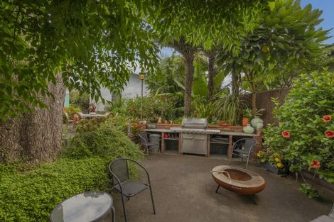 Photo of property in 9 Kenneth Avenue, Whitianga, 3510