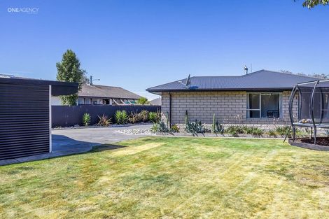 Photo of property in 18 Kalmia Place, Kaiapoi, 7630