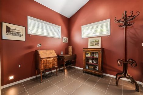 Photo of property in 2a Norton Close, Lyttelton, 8082