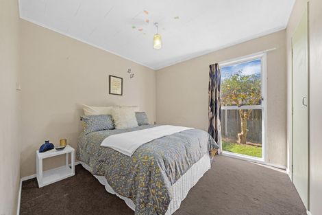 Photo of property in 9 Chibnall Place, Conifer Grove, Takanini, 2112