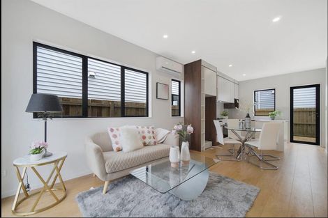 Photo of property in 9 Arapapa Road, Papakura, 2110