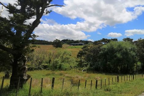 Photo of property in 521 Valley Road, Kaiwaka, 0573